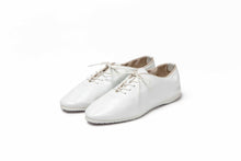 画像をギャラリービューアに読み込む, 【在庫あり】JAZZフラットシューズ(レディース)/WHITE